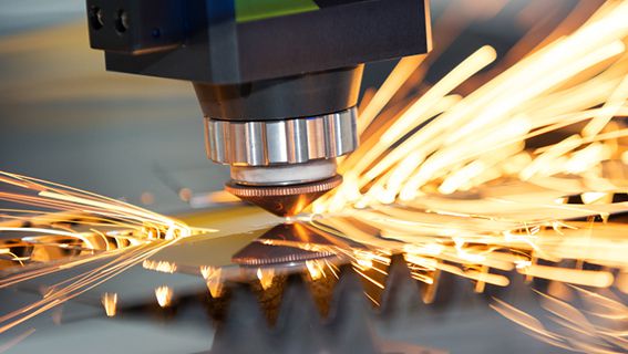 Automatic focus cutting head, high cutting effective