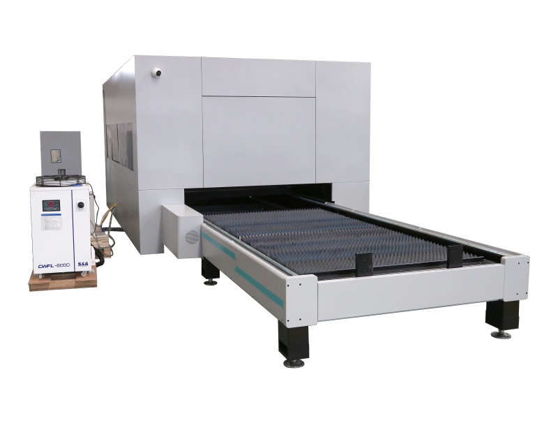 5x10 Fiber Laser Cutter with Fully Enclosed Cover for Metal