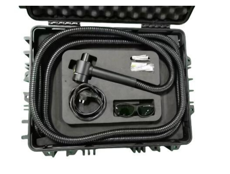 100W/200W/300W Protable Backpack Carry Pulse Laser Cleaning Machine